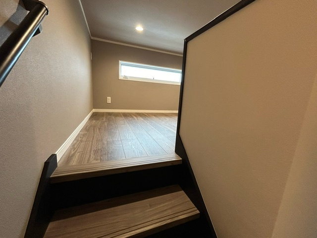 便利なロフトに到着します